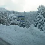 Kastania Korakis 招待所 3*