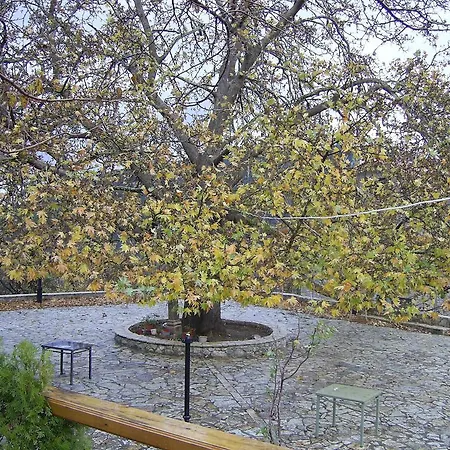 Kastania Korakis Vendégház 3*