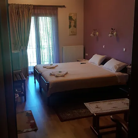 Penzion Kastania Korakis 3*