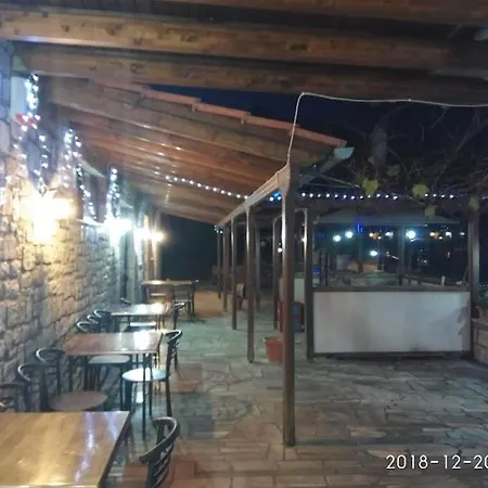 Kastania Korakis Vendégház Kasztaniá