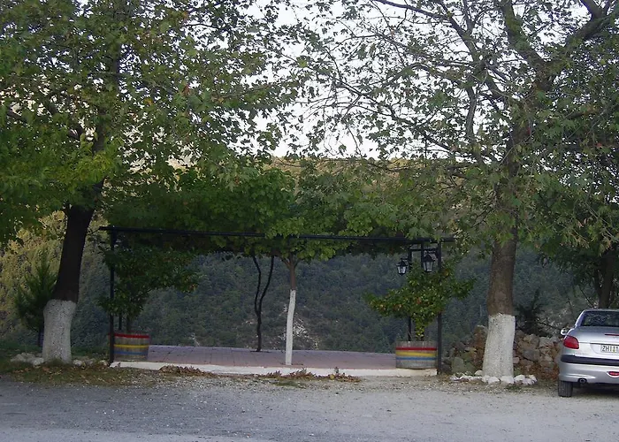 Kastania Korakis 3* Kastanéa