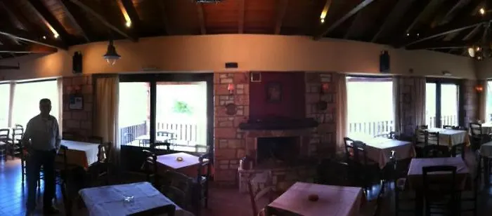 Penzion Kastania Korakis 3*